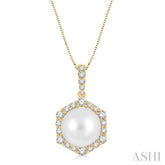 8 MM Cultured Pearl and 1/3 Ctw Hexagon Shape Round Cut Diamond Pendant With Chain in 14K Yellow Gold