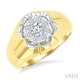 3/4 Ctw Floral Center Lovebright Round Cut Diamond Men's Ring in 10K Yellow and White Gold