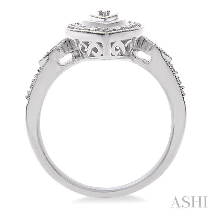 1/20 Ctw Pear Shape Round Cut Diamond Ring in Sterling Silver