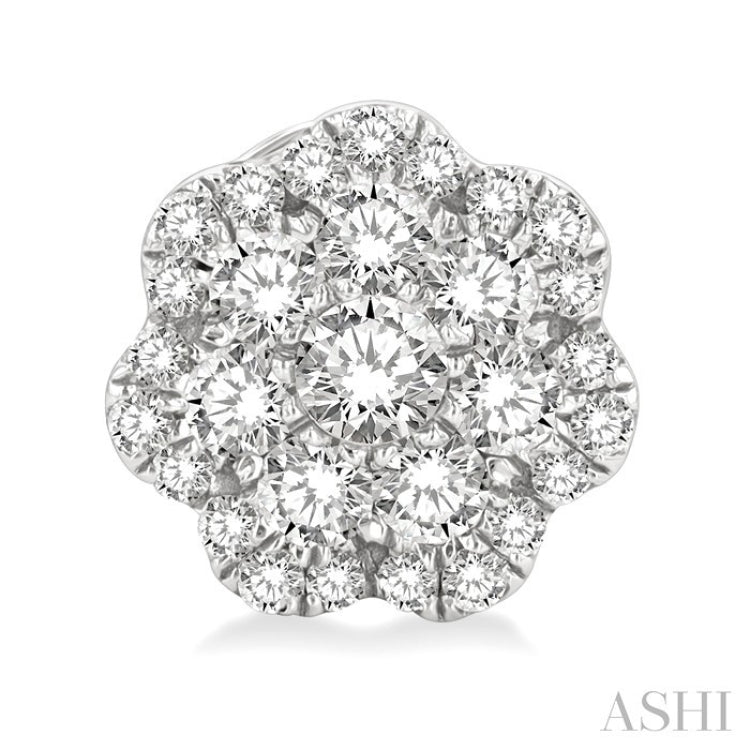 3/4 Ctw Flower Pattern Round Cut Diamond Fashion Stud Earrings in 14K White Gold