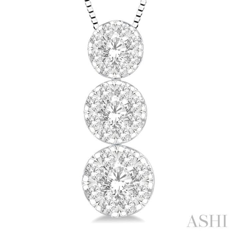 1/2 Ctw Lovebright 3 stone Essential Round Cut Diamond Pendant with Chain in 14K White Gold