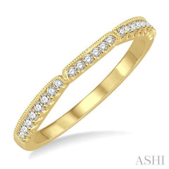 1/5 Ctw Round Cut Diamond Wedding Band in 14K Yellow Gold