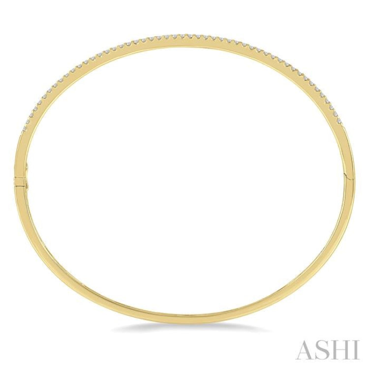 1/2 Ctw Slim Round Cut Diamond Bangle in 14K Yellow Gold