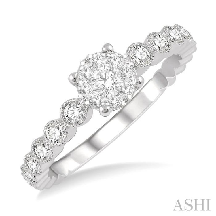 1/3 Ctw Round Shape Lattice Lovebright Diamond Cluster Ring in 14K White Gold