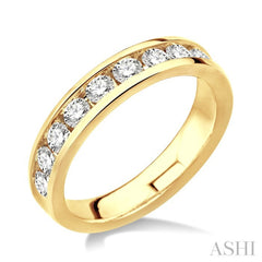 1 Ctw Round Cut Diamond Wedding Band in 14K Yellow Gold