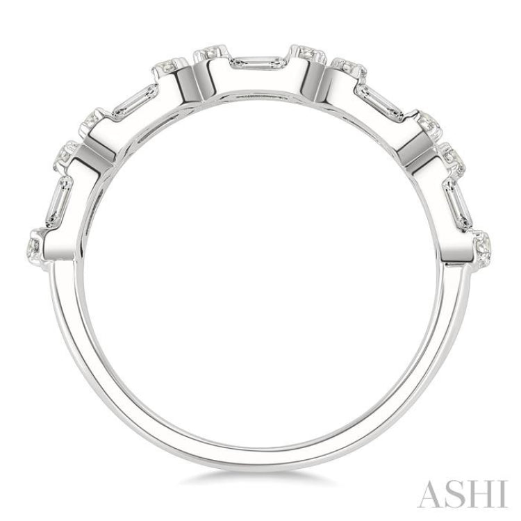 3/4 Ctw Elongated Cushion Mount Link Fusion Baguette and Round Cut Diamond Fashion Band in 14K White Gold