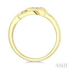 1/4 Ctw Nested Teardrop Pear Cut Diamond Fashion Ring in 14K Yellow Gold