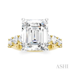 1 1/3 Ctw Emerald Shape Round Cut Diamond Semi-Mount Engagement Ring in 14K Yellow and White Gold