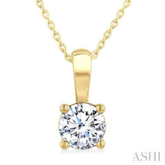 3/4 Ctw Prong Set Round Cut Diamond Solitaire Pendant With Chain in 14K Yellow Gold