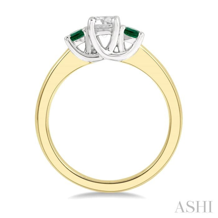2.70 MM Round Shape Emerald and 1/3 Ctw Past, Present and Future Round Cut Diamond Precious Ring in 14K Yellow and White Gold