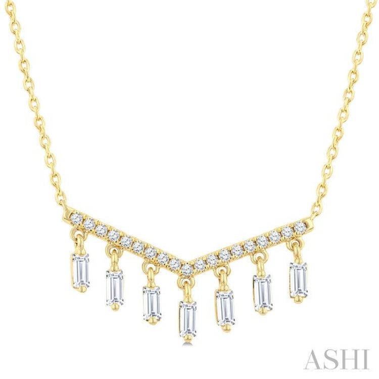 1/2 Ctw Mini Chandelier Baguette and Round Cut Diamond Fashion Necklace in 14K Yellow Gold