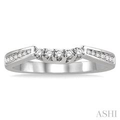 1/4 Ctw Round Cut Diamond Wedding Band in 14K White Gold