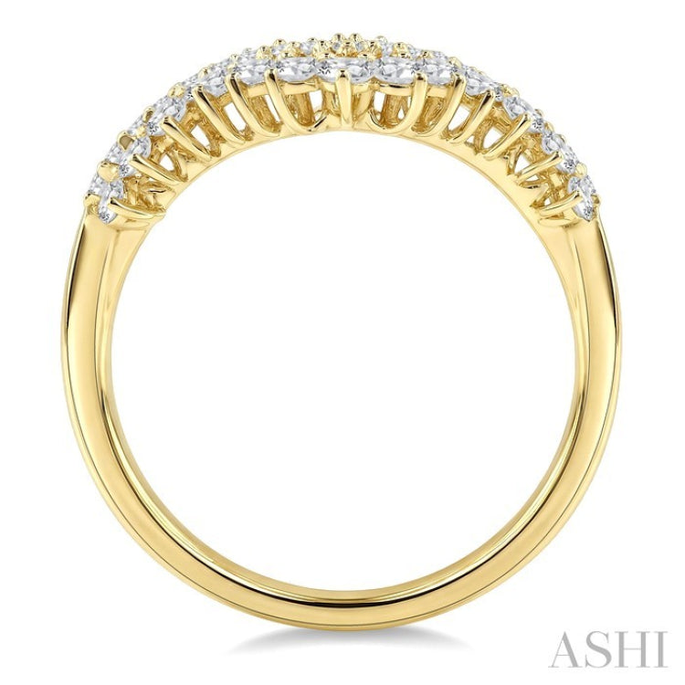 5/8 Ctw Twin Row Round Cut Diamond Chevron Ring in 14K Yellow Gold