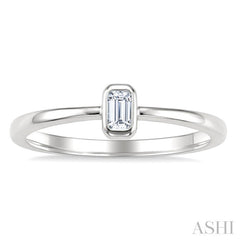 1/5 Ctw Bezel Set Octagon Cut Diamond Fashion Ring in 14K White Gold