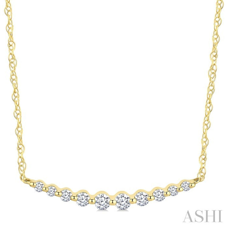 1/6 Ctw Curved Bar Round Cut Diamond Fashion Necklace in 10K Yellow Gold