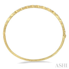 2 Ctw Zigzag Baguette and Round Cut Diamond Bangle in 14K Yellow Gold