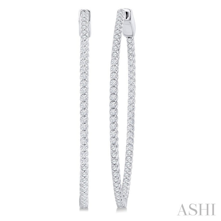 1 Ctw Inside-Out Round Cut Diamond 1/2-Inch Oval Hoop Earrings in 14K White Gold
