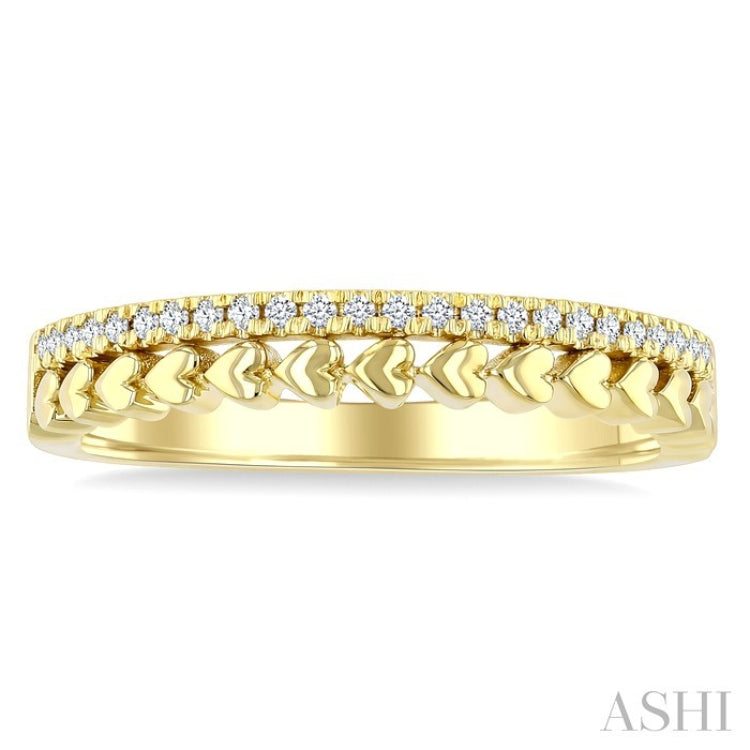 1/10 Ctw Heart Shape Bead Round Cut Diamond Fashion Petite Band in 10K Yellow Gold