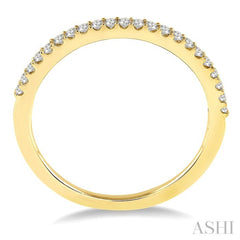 1/5 Ctw Round Cut Diamond Wedding Band in 14K Yellow Gold
