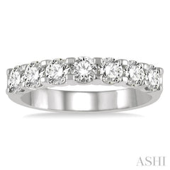 1 Ctw 7 Stone Round Cut Diamond Wedding Band in 14K White Gold