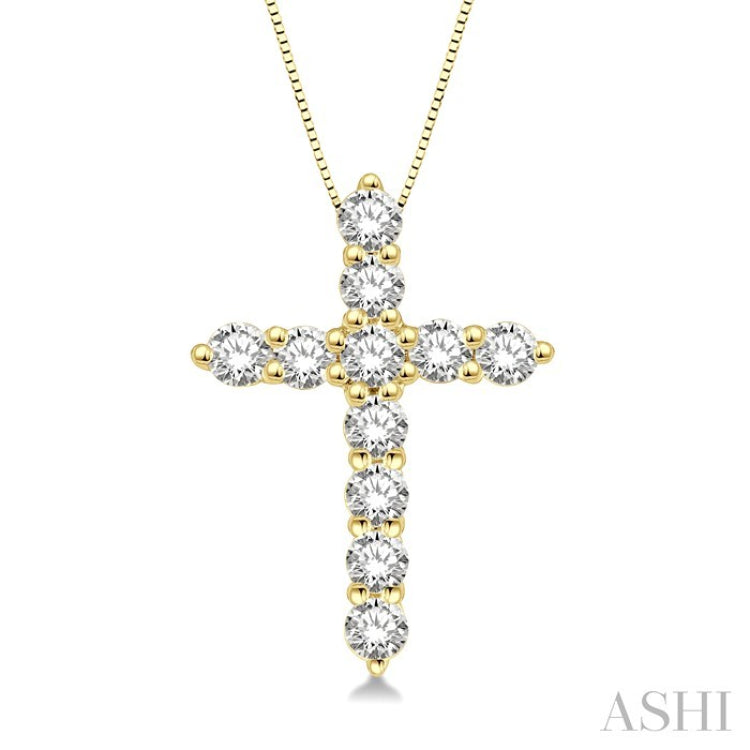 1/4 Ctw Round Cut Diamond Cross Pendant in 14K Yellow Gold with Chain