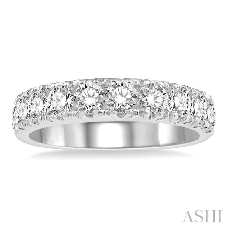 1 1/2 Ctw 11 Stone Round Cut Diamond Wedding Band in 14K White Gold
