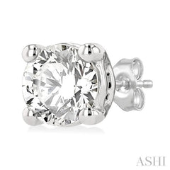 5/8 Ctw Round Cut Diamond Stud Earrings in 14K White Gold
