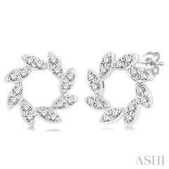 1/10 Ctw Floral Petite Round Cut Diamond Fashion Stud Earrings in 10K White Gold