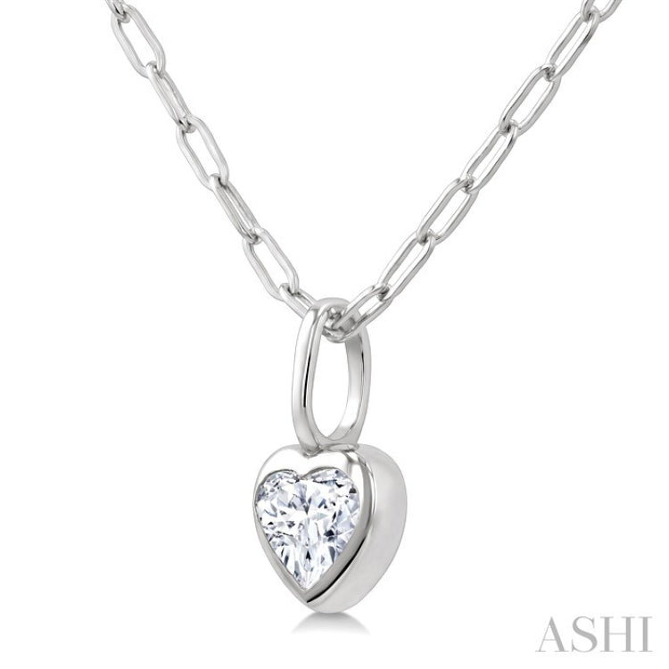 1/5 Ctw Heart Shape Bezel Set Diamond Fashion Pendant With Paperclip Chain in 14K White Gold