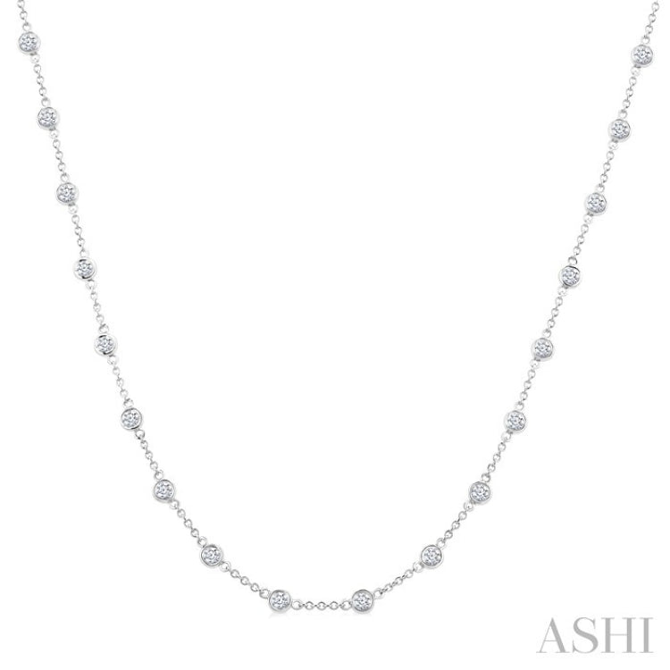 2 Ctw Bezel Set Round Cut Diamond Station Necklace in 14K White Gold