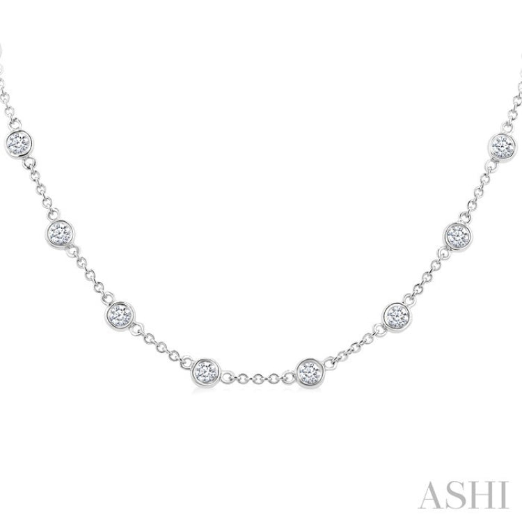 2 Ctw Bezel Set Round Cut Diamond Station Necklace in 14K White Gold