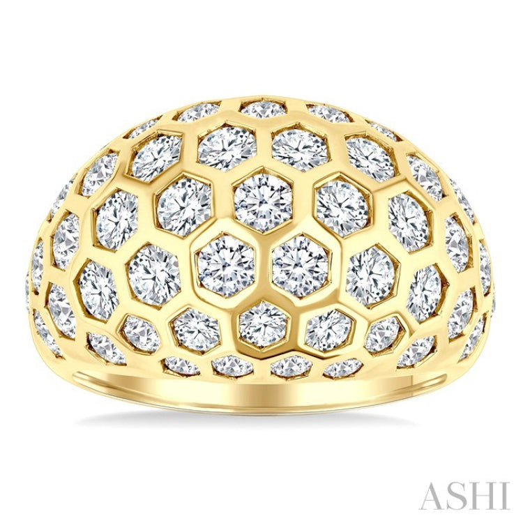 3 1/3 Ctw Hexagon Round Cut Diamond Fashion Ring in 14K Yellow Gold