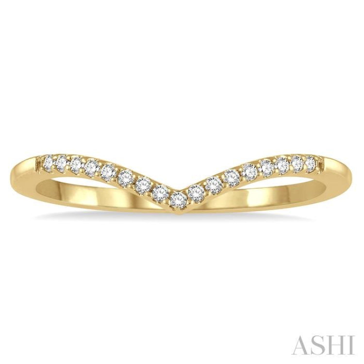 1/10 Ctw Chevron Round Cut Diamond Petite Band in 10K Yellow Gold