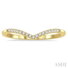 1/10 Ctw Chevron Round Cut Diamond Petite Band in 10K Yellow Gold