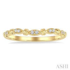 1/20 Ctw Marquise Link Round Cut Diamond Wedding Band in 14K Yellow Gold