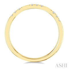 1/8 Ctw Sectioned Round Cut Diamond Fashion Band in 14K Yellow Gold
