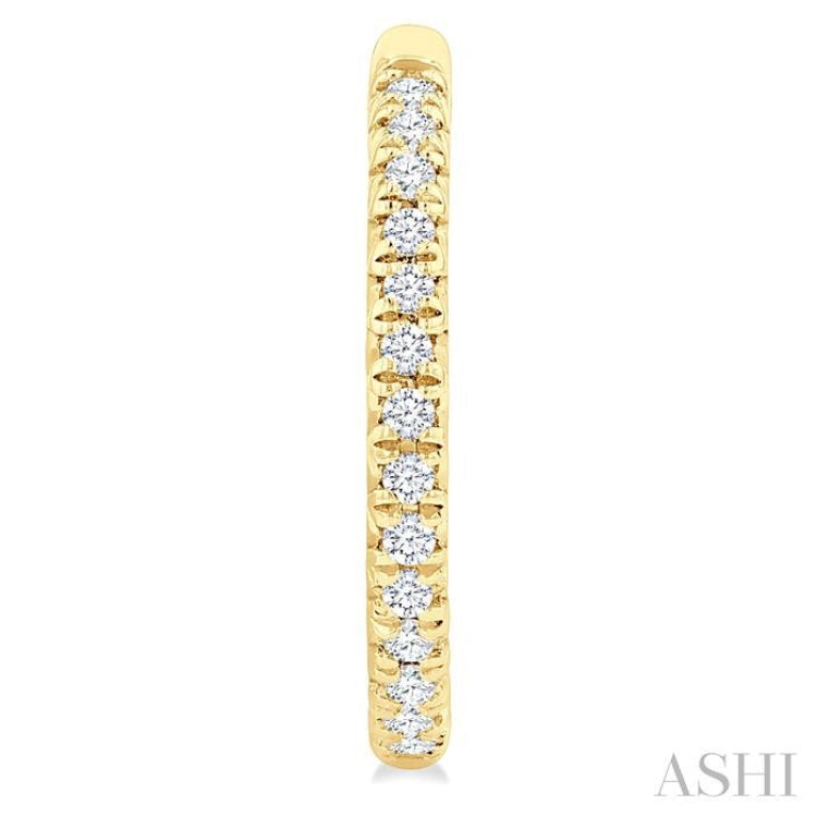 1/6 Ctw French Pave Set Round Cut Diamond Fashion Half Hoop Earrings in 14K Yellow Gold