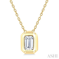1/3 Ctw Bezel Set Emerald Cut Diamond Bubble Fashion Pendant With Chain in 14K Yellow Gold